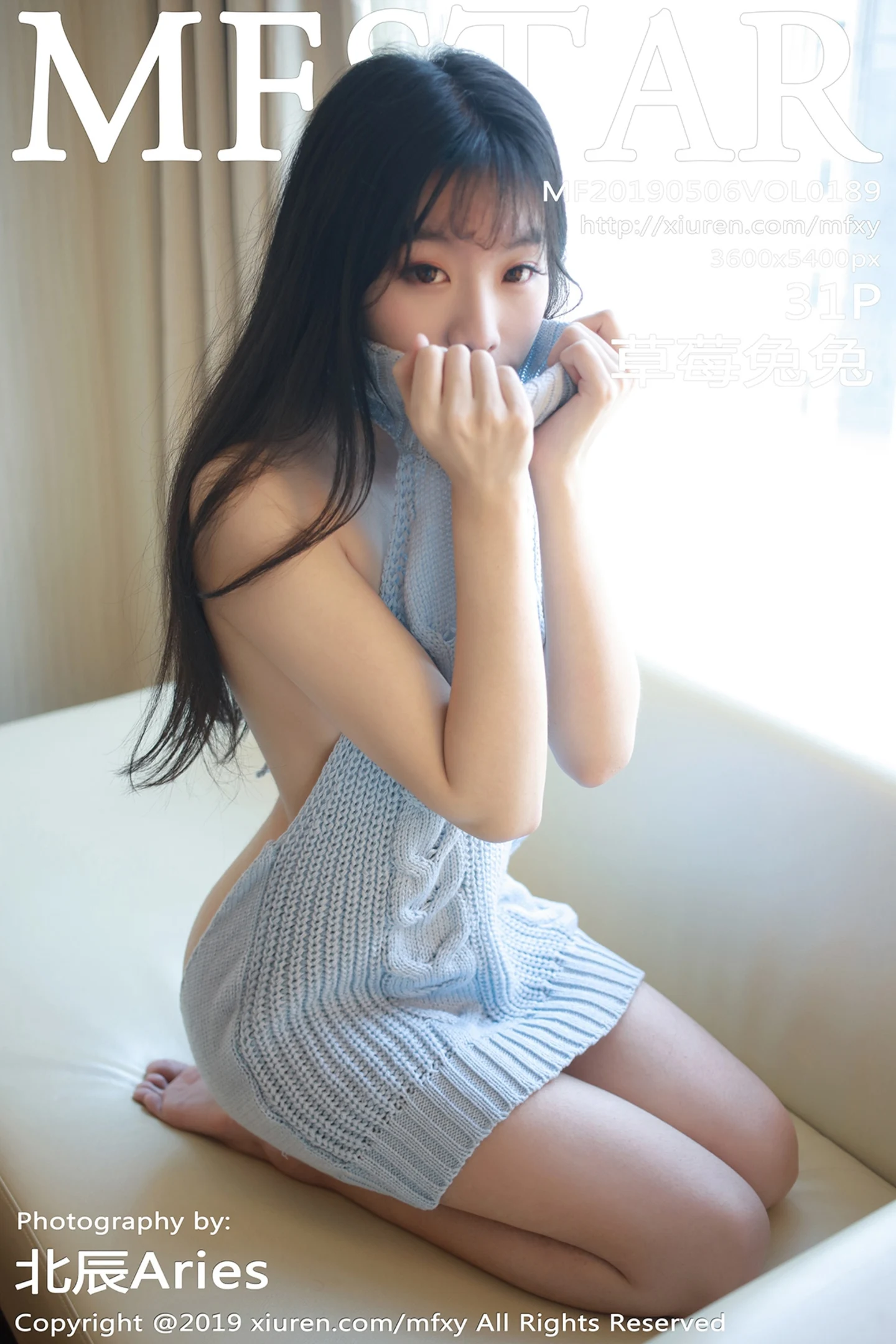 [MFStar模范学院]Vol.189_嫩模草莓兔兔私房开背毛衣露豪乳翘臀撩人诱惑写真31P-秀人网 - XiuRen.Pro